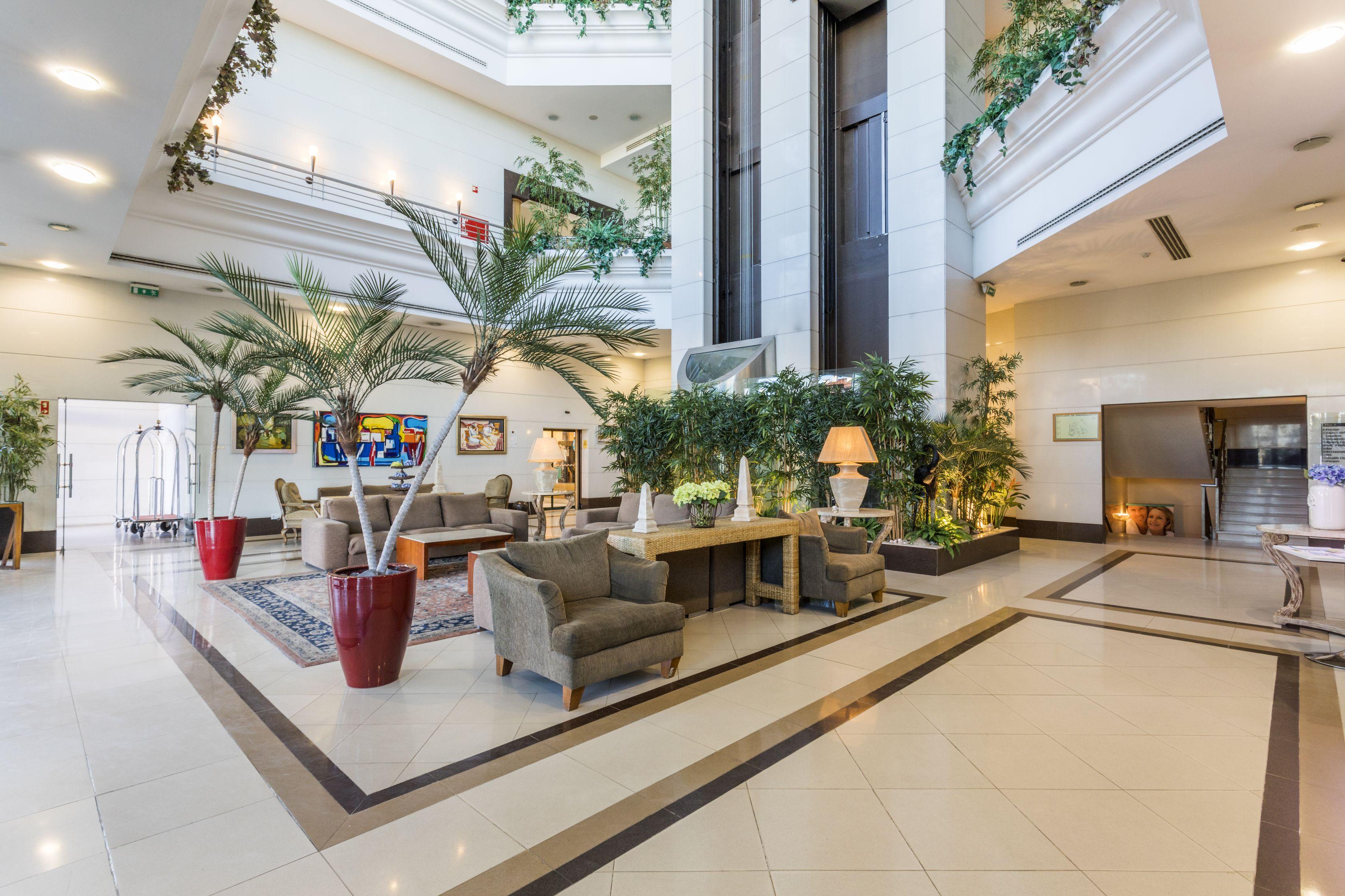Riviera Hotel Каркавелос Екстериор снимка